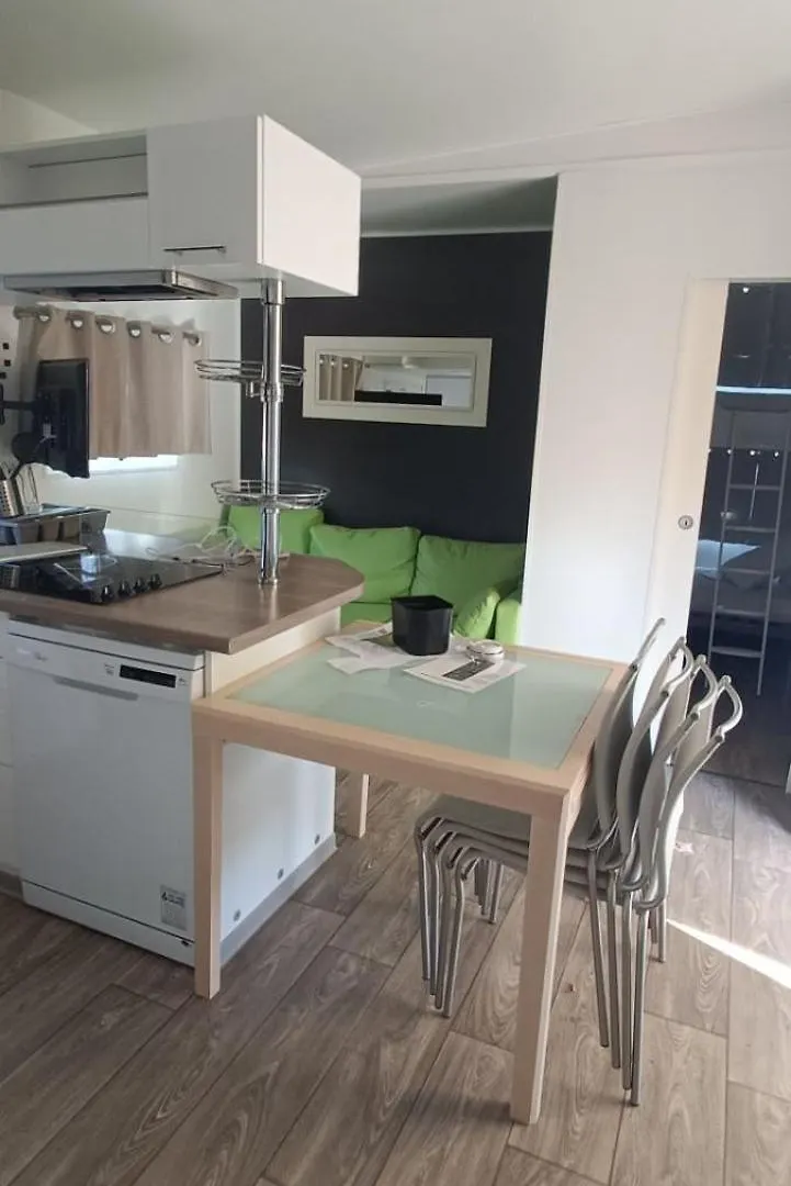 Campsite Mobil-Home De 5 A 7 Personnes Cadenet