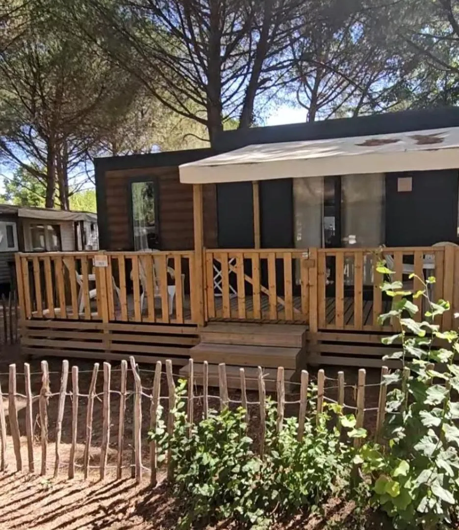 Mobil-Home De 5 A 7 Personnes Cadenet 0*,  France